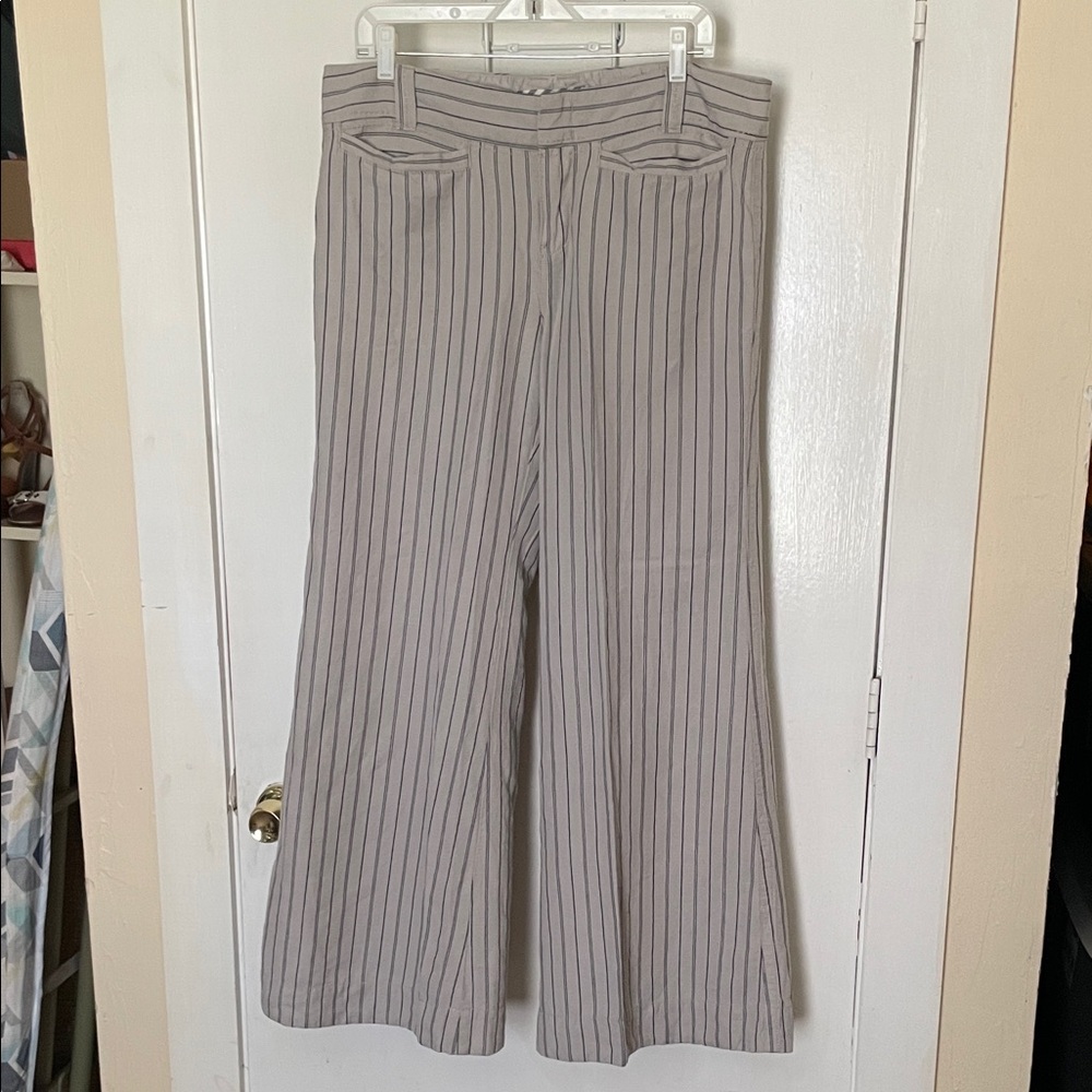 Old Navy pin stripes linen wide leg pants